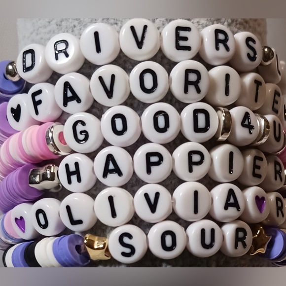 Olivia Rodrigo Guts Friendship Bracelet Set of 10 - Picture 1 of 2